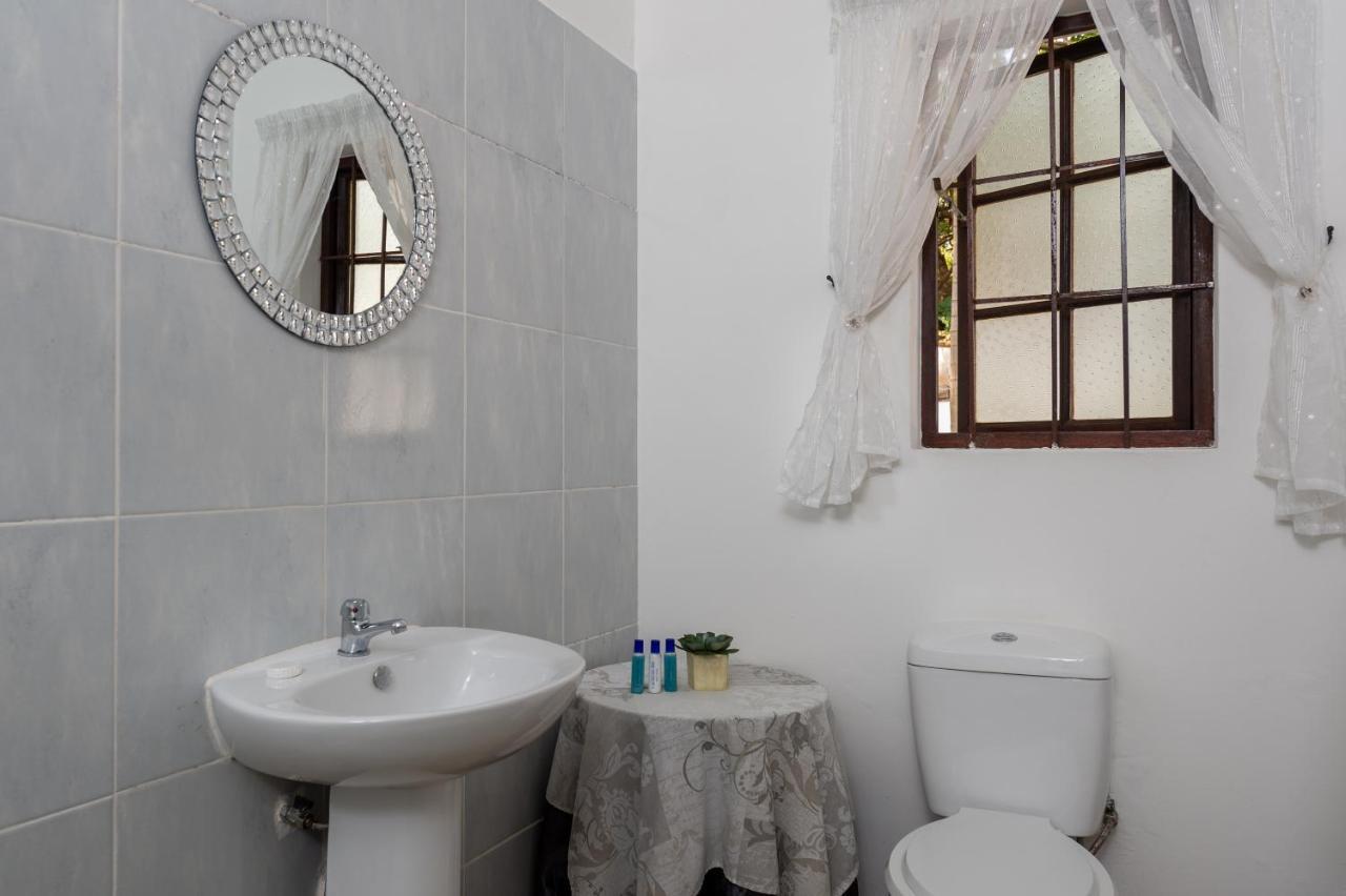 Zesty Guesthouse Port Edward Zewnętrze zdjęcie